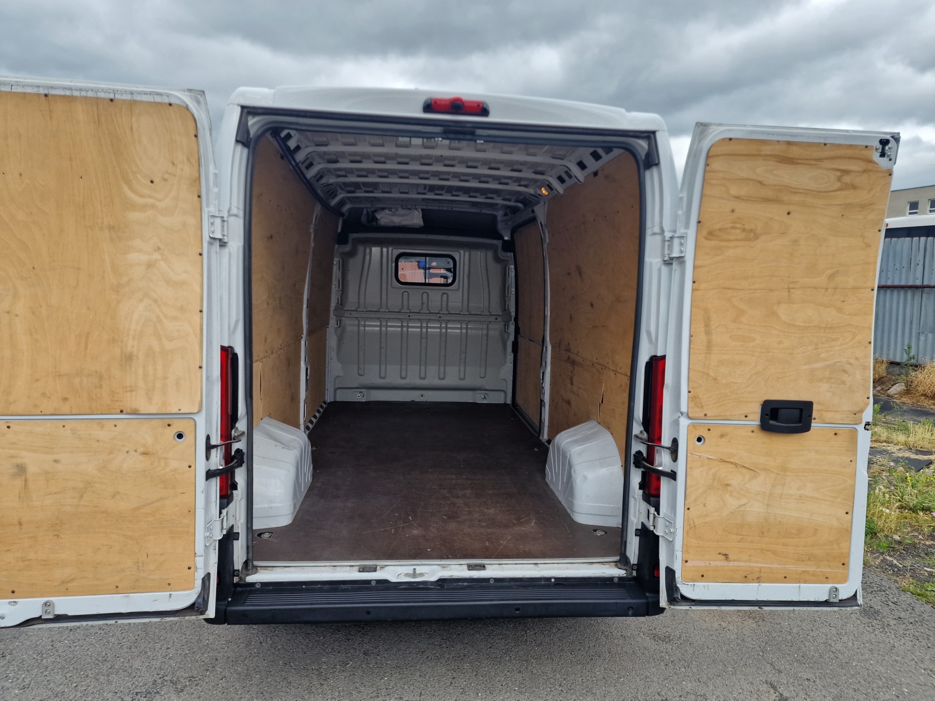 DUCATO L3H2 – ložný prostor